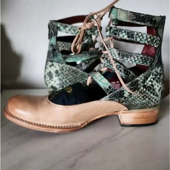 Freebird by Steven Green and Tan Lace Up Boots - Picture 6 of 12